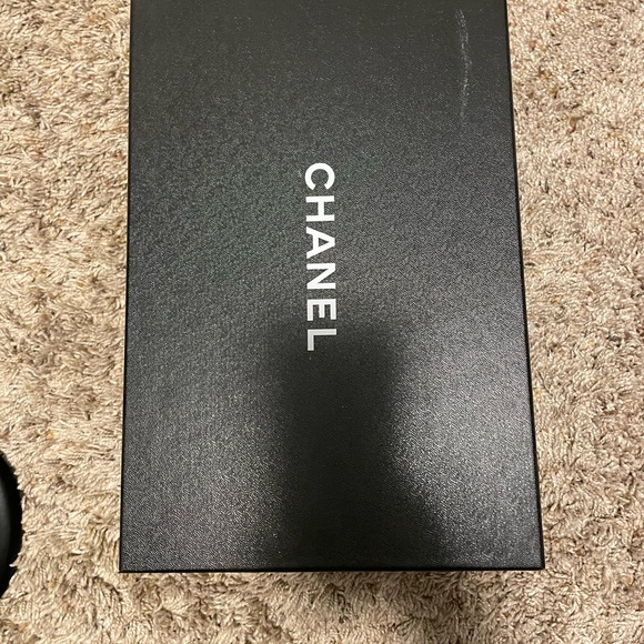COPY - Brand new in box Chanel Sandals size 9 - Picture 3 of 6